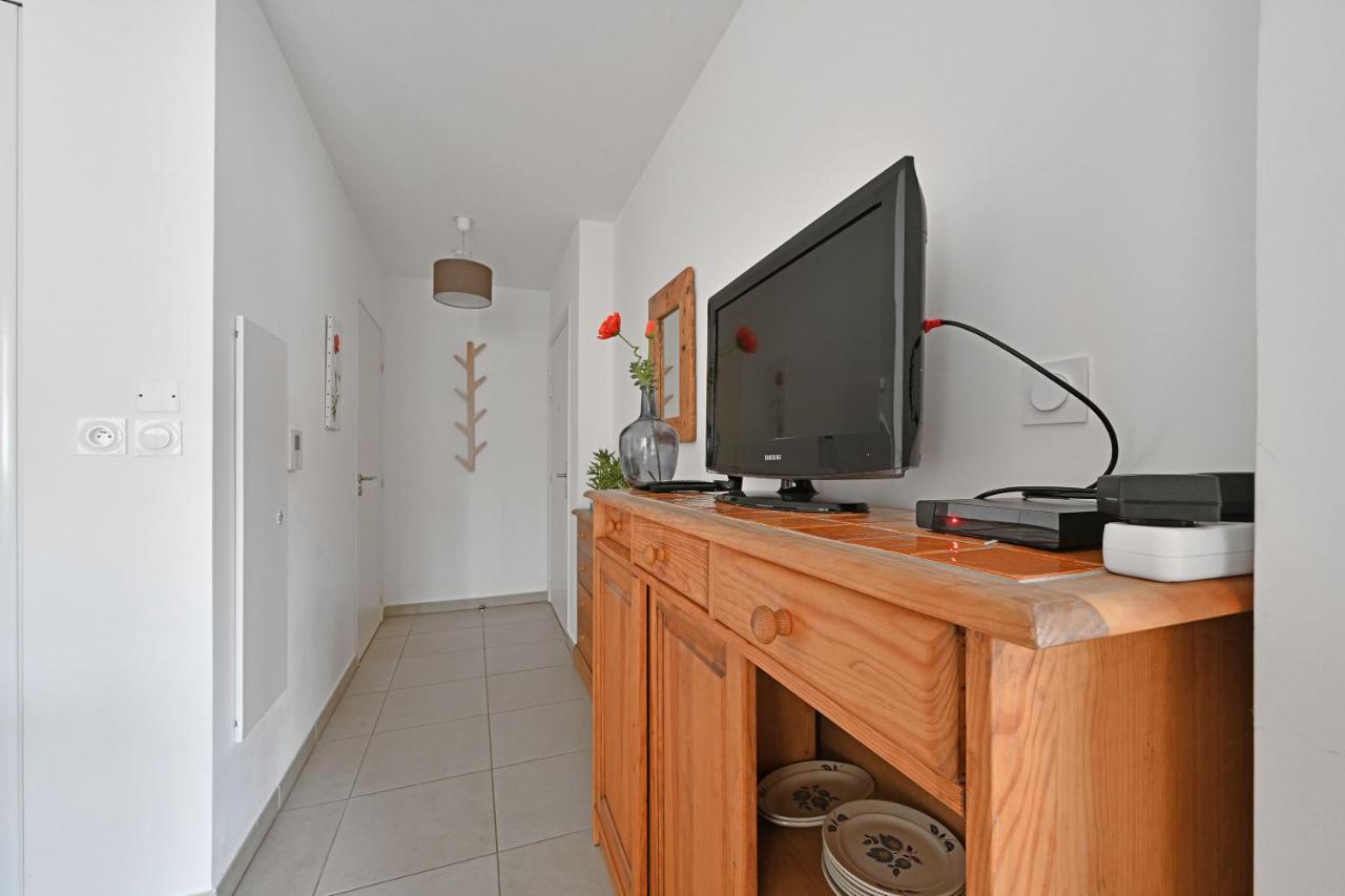 Ilot Coquelicot - Parking Gratuit Securise - Ac Clim - Ascenseur - Balcon Apartment LʼIsle-sur-la-Sorgue Екстериор снимка